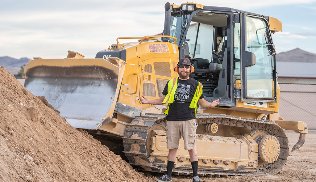 9-Mega-Dig_Gallery-4